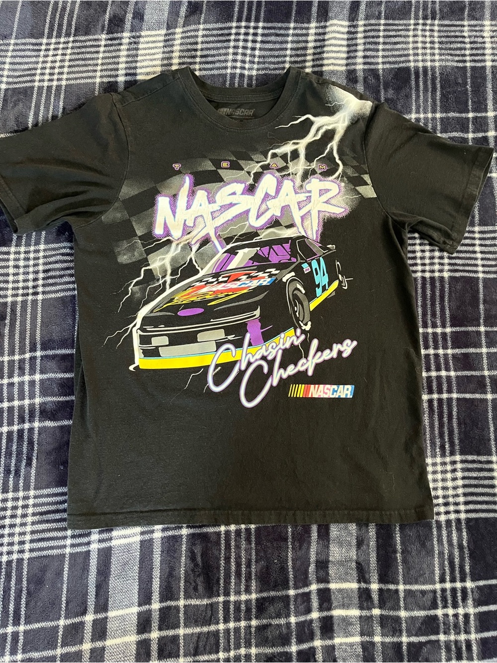 Men’s Small Nascar Black and purple  graphic Tee!!